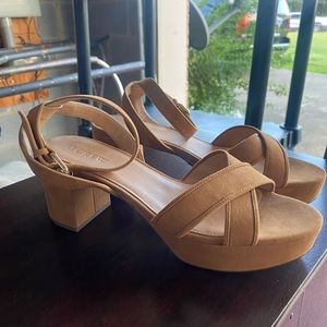 J Crew size 8 suede sandals chunky heel